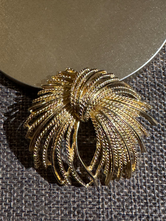 Vintage Monet “Mirador” Fireworks Brooch | 1967 Modernist Gold-Tone Pin