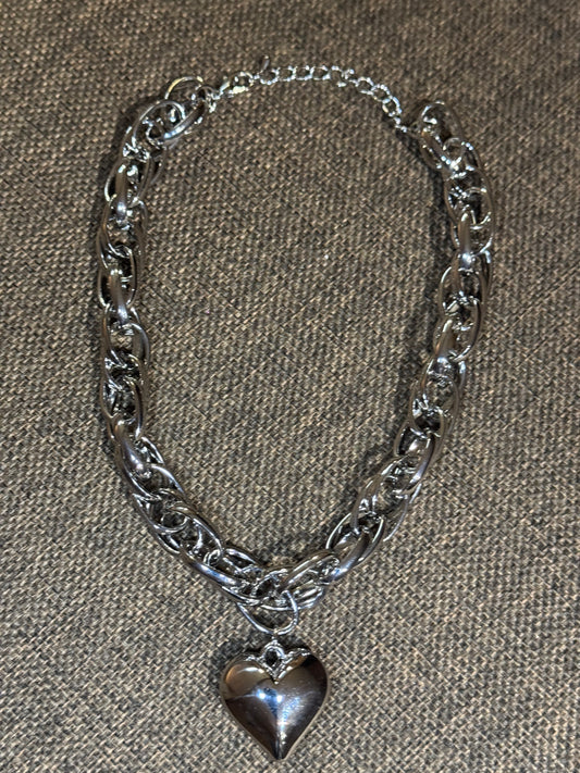 Chunky Silver-Tone Link Necklace | Puffy Heart Pendant