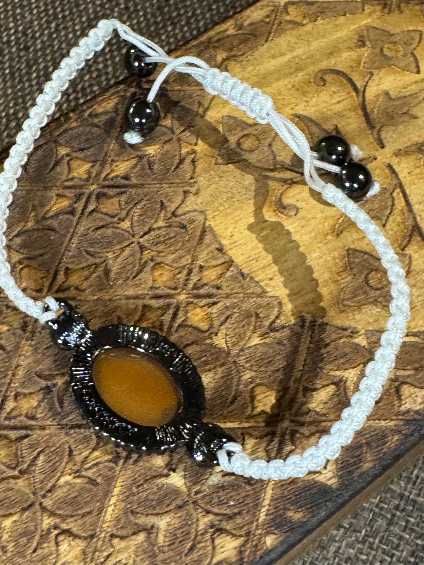 Amedeo Heart Cameo Macramé Bracelet | Hand-Carved Sardonyx & Pink Crystal Accents