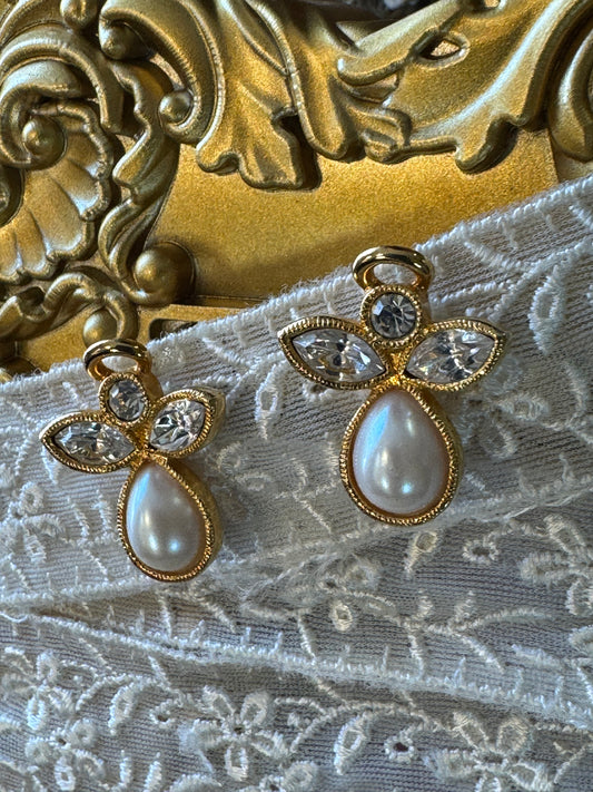 Vintage Avon Angel Motif Earrings
