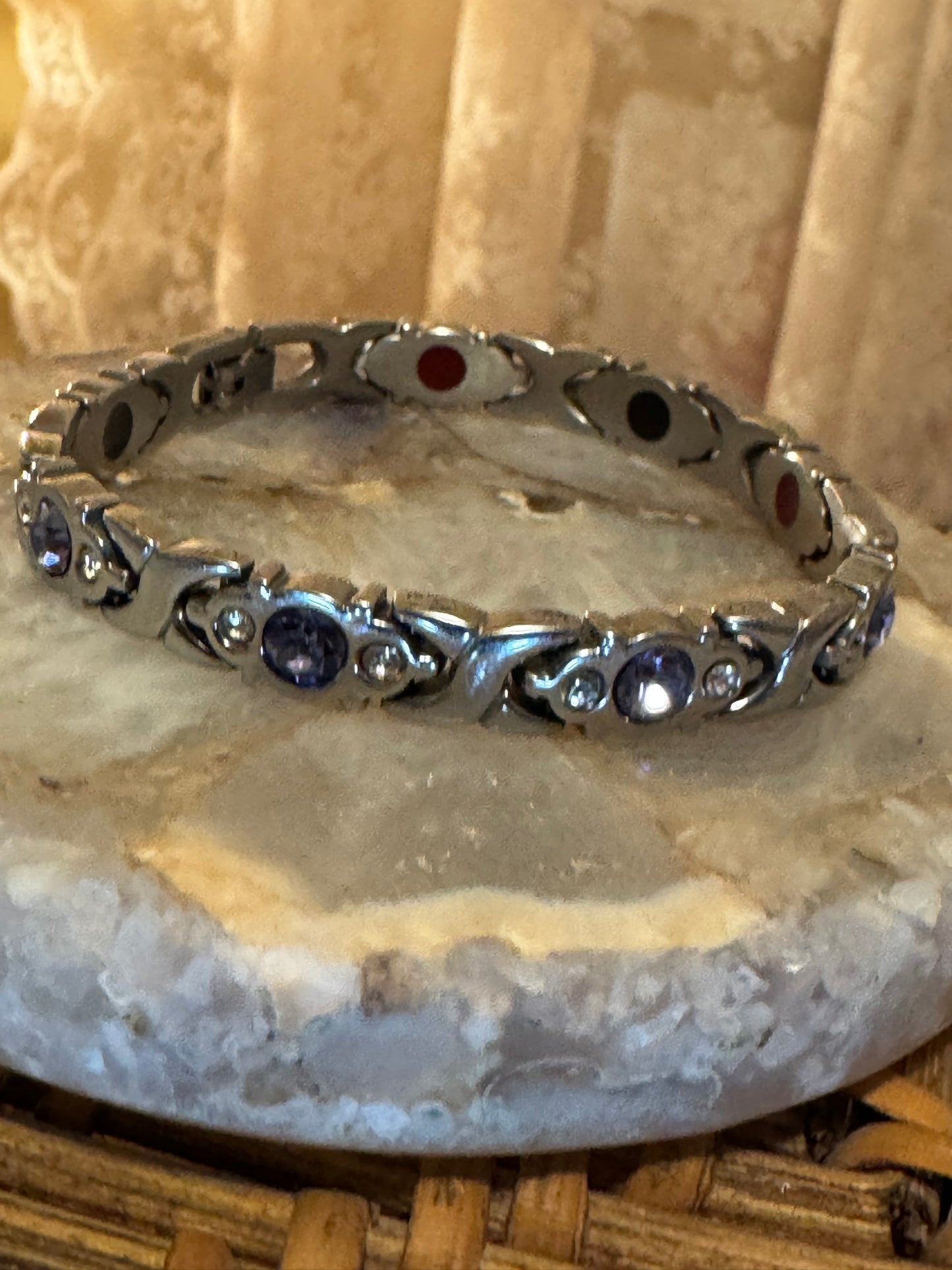 Stainless Steel Magnetic Therapy Bracelet with Decorative Crystal Links