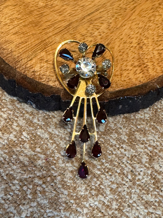 Vintage Heart-Shaped Rhinestone Brooch with Tassel – Gold Tone