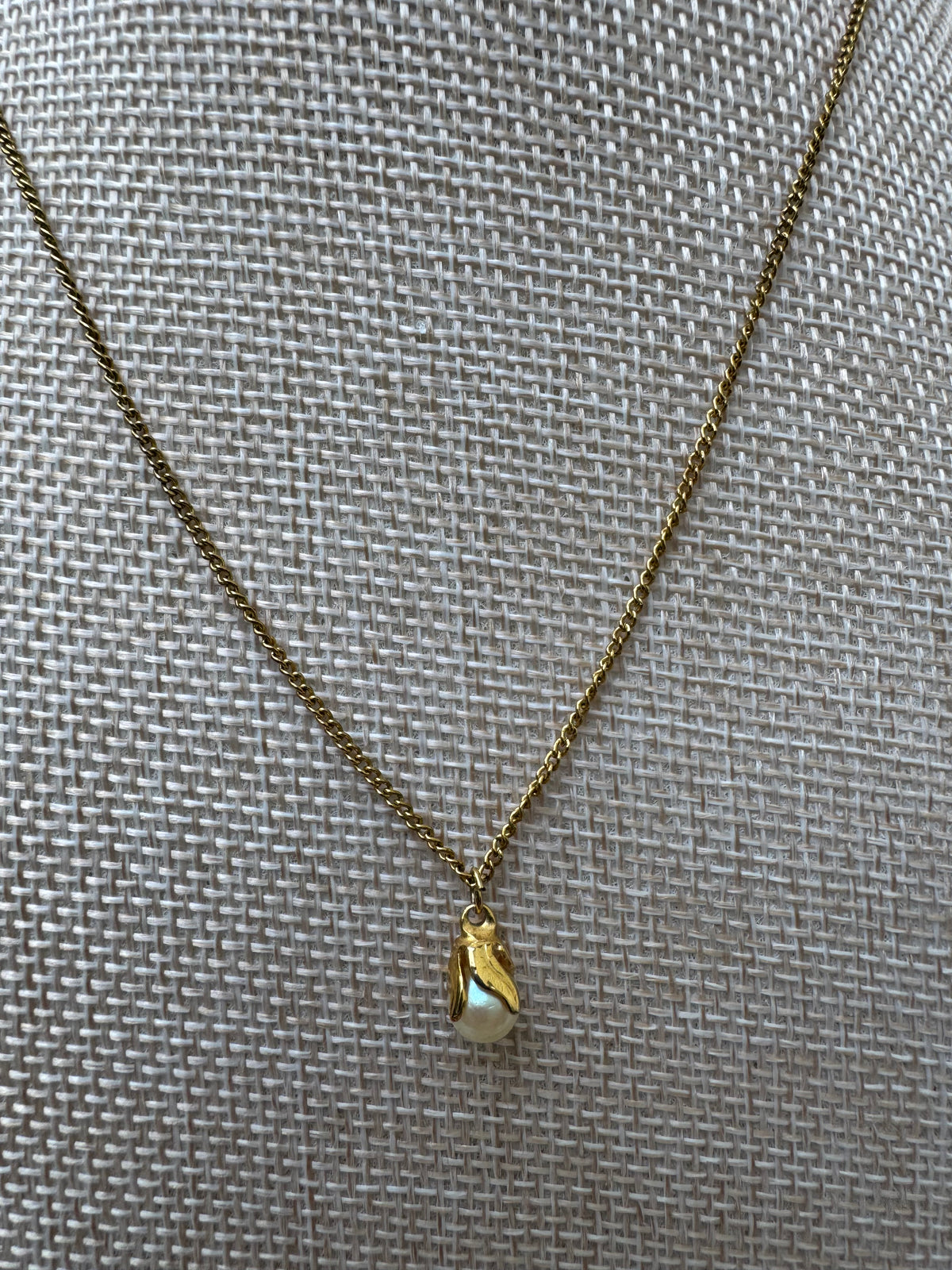 Vintage Faux Pearl Necklace