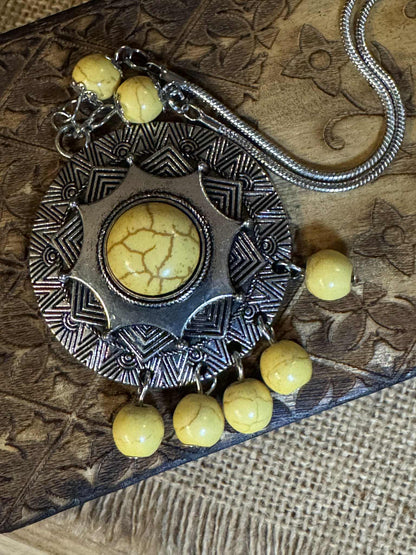 J.Crew Yellow Medallion Stone Silver Chain Tribal Bead Chandelier Necklace – Boho Vintage-Inspired