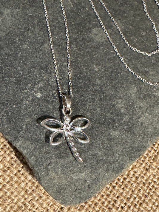 Vintage Sterling Silver Chain Dragonfly Pendant Necklace – 16"