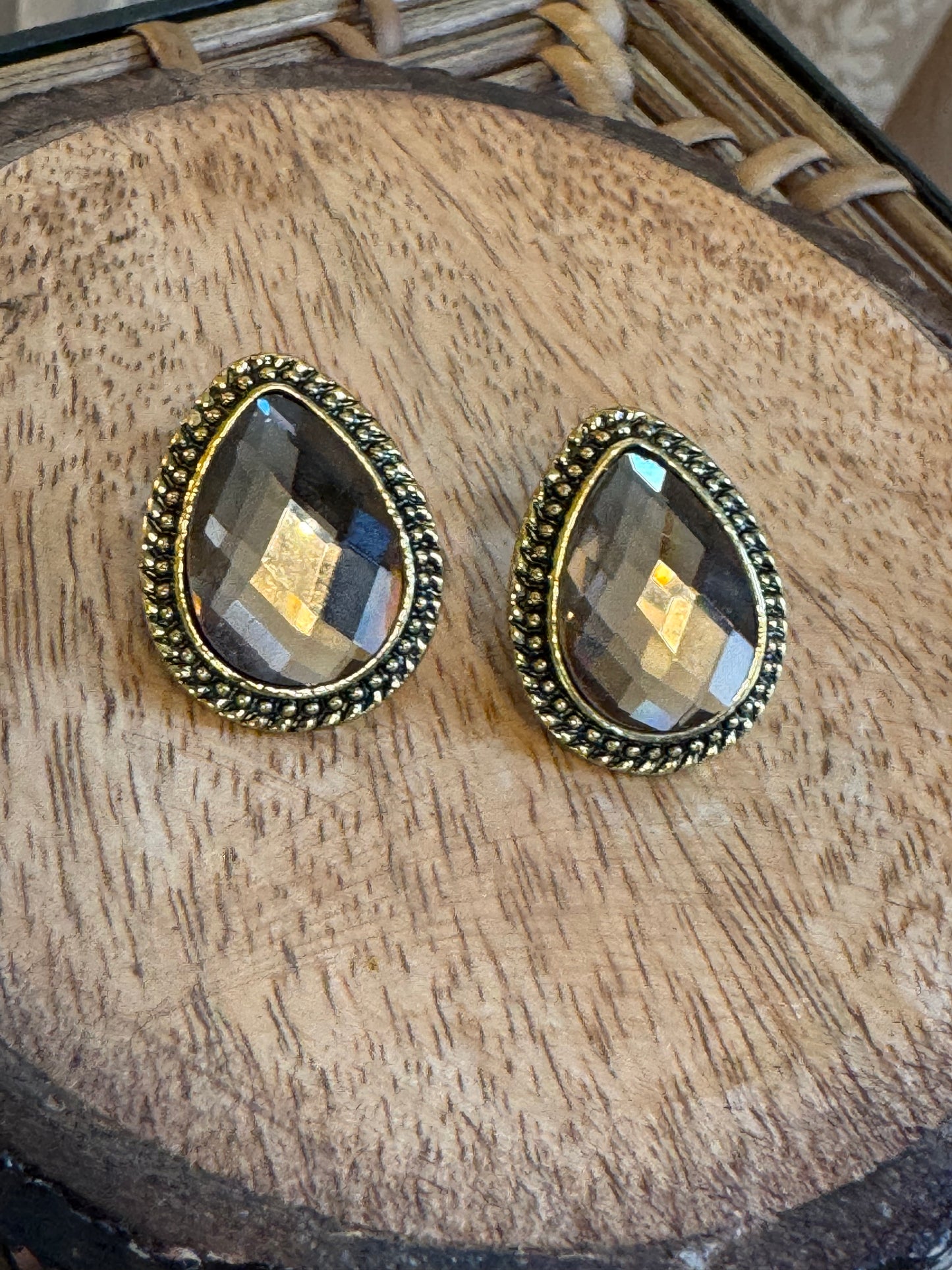Smoky Teardrop Stud Earrings – Vintage-Inspired Gold Tone Elegance
