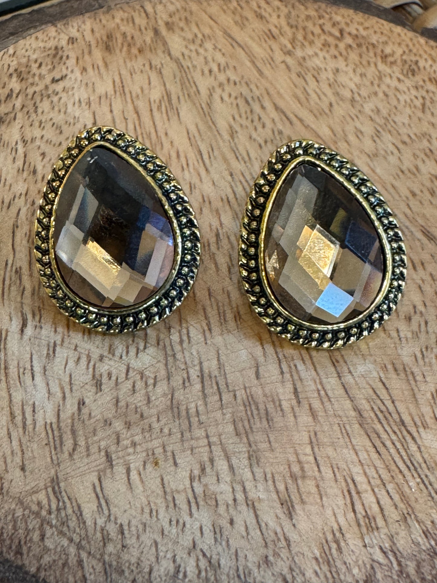 Smoky Teardrop Stud Earrings – Vintage-Inspired Gold Tone Elegance