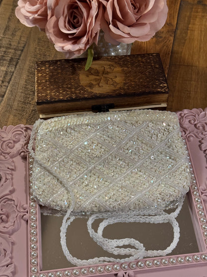 Vintage 1980s La Regale Beaded Evening Bag – Cream/Ivory