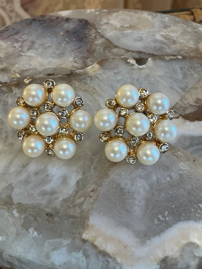 Vintage Faux Pearl & Rhinestone Cluster Earrings – Classic Floral Glow