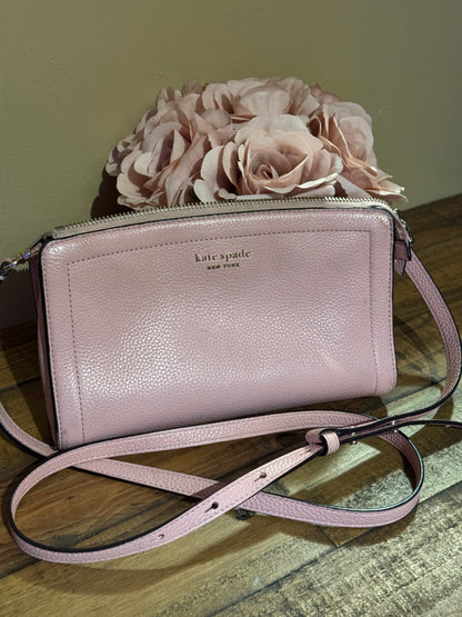Kate Spade New York Knott Small Leather Crossbody – Light Pink