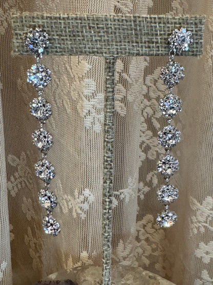 Cascading Crystal Drop Earrings – Vintage Riviera Elegance