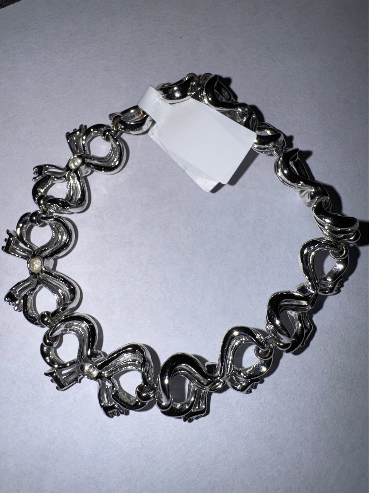 Vintage Signed Lisner Bow Bracelet in Silver Tone