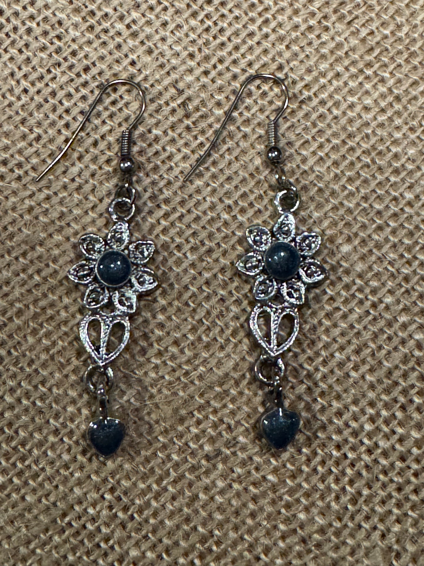 Vintage Blue Crystal Heart Filigree Dangle Earrings
