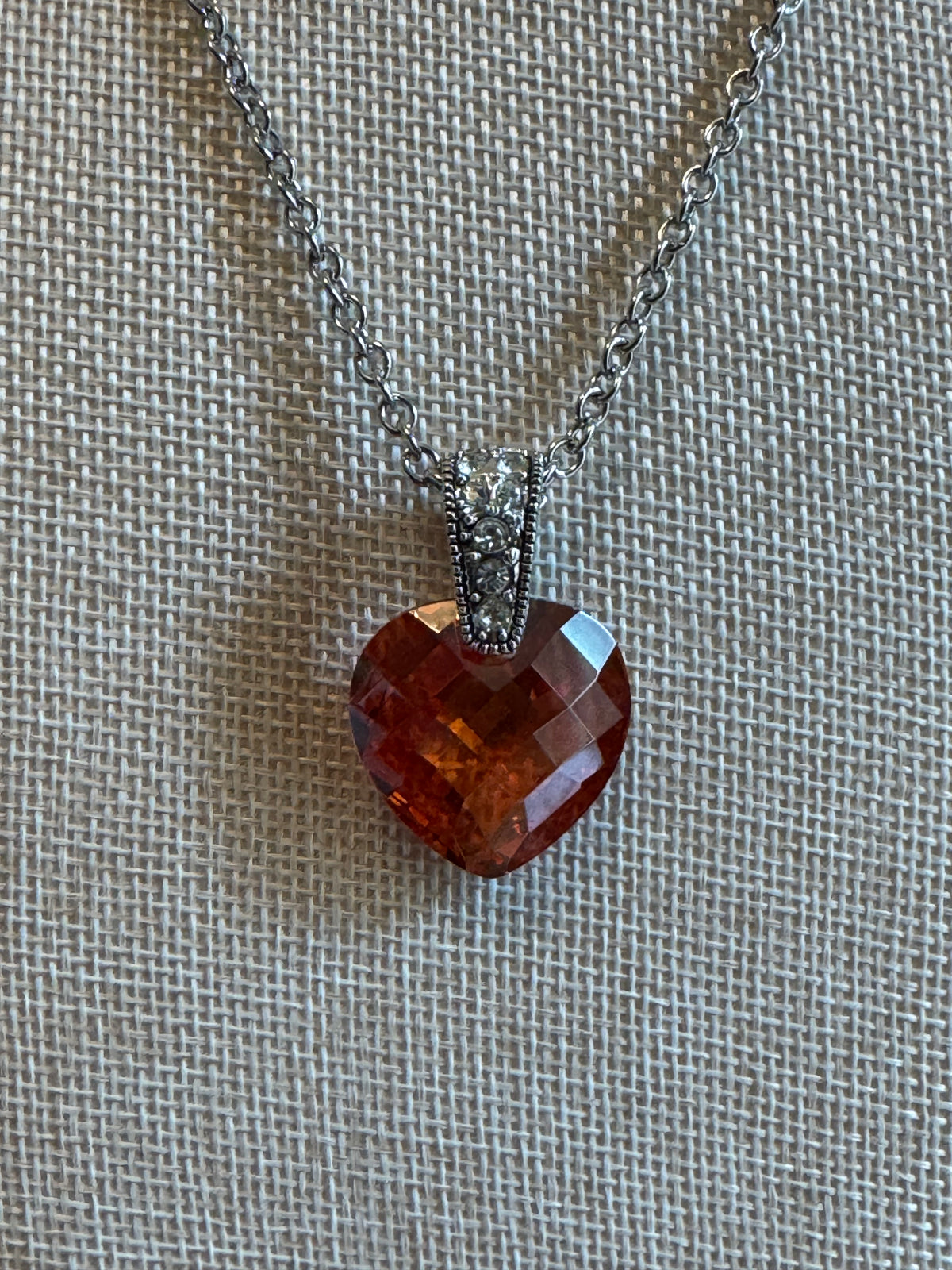 Vintage Red Glass Heart Pendant Necklace