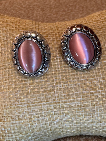 Vintage Silver Pink Cat Eye Oval Stud Earrings