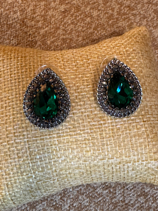 Vintage Silver Tone Green Emerald Color Crystal Stud Earrings