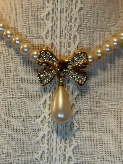 Vintage Faux Pearl and Rhinestone Bow Necklace