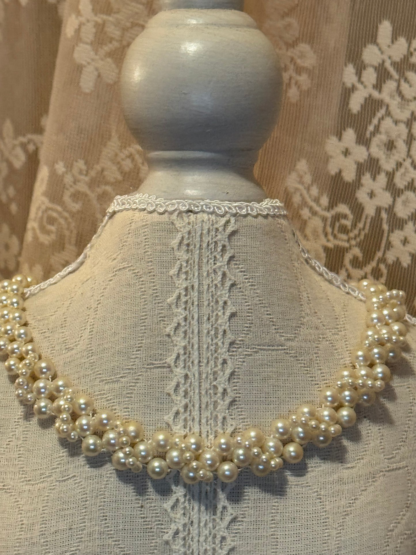 Vintage Woven Faux Pearl Collar Necklace – Braided Bib Statement Design