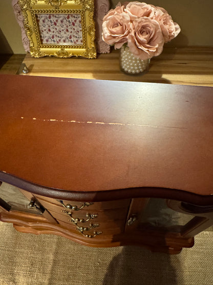 Vintage Heart-Etched Glass Jewelry Armoire – Rich Warm Wood Finish