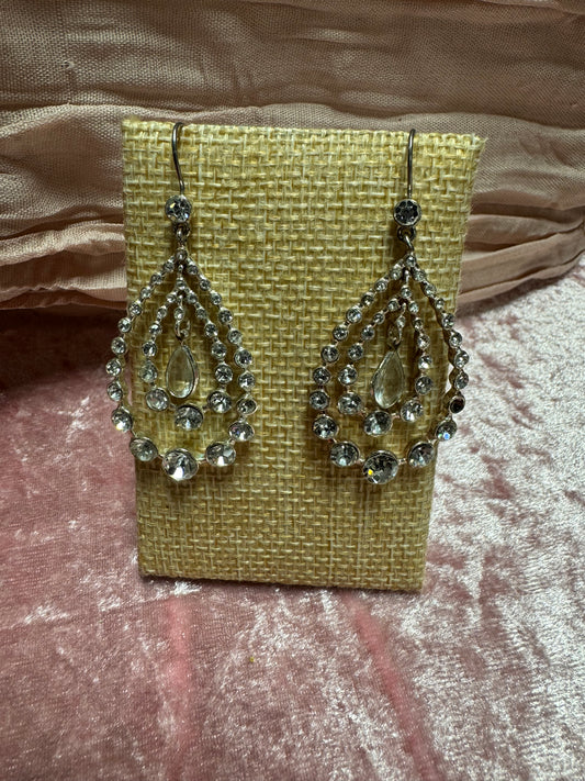 Silver-tone dangle chandelier earrings