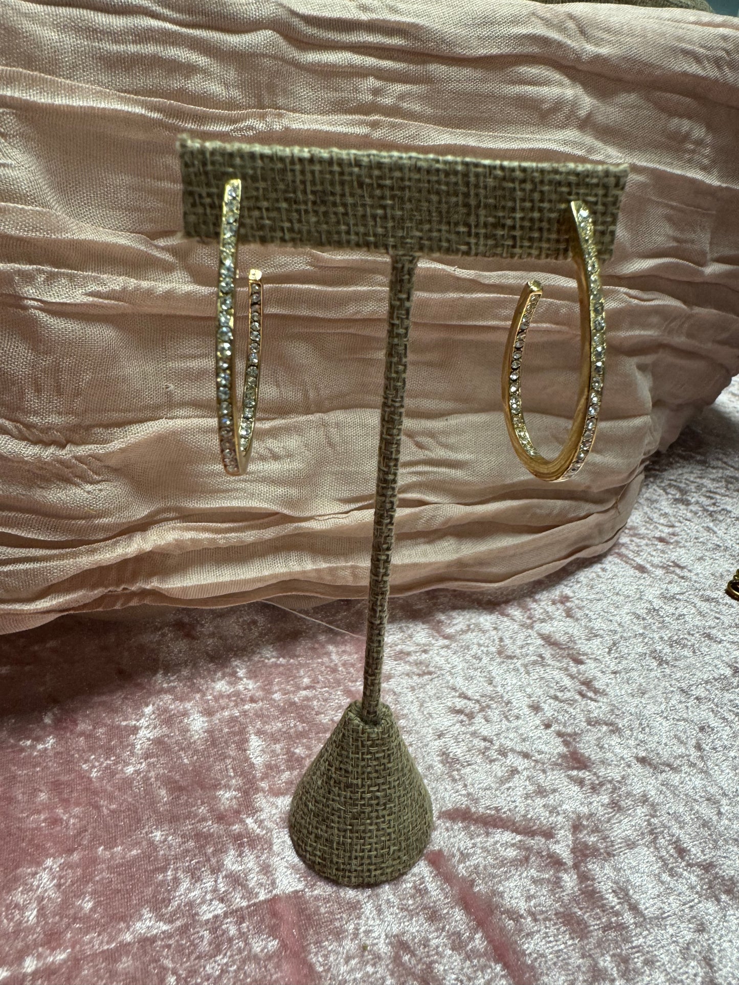 Gold tone hoop earrings
