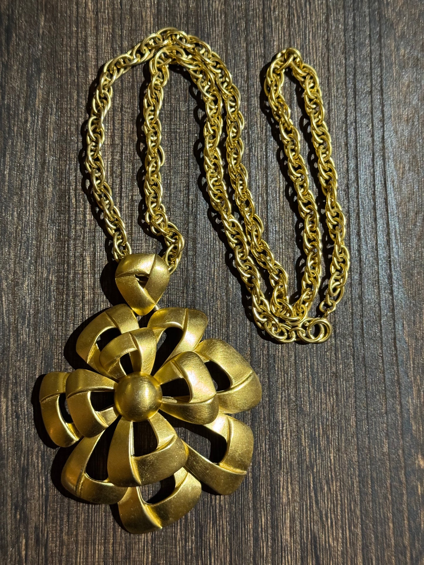 Vintage 1960s Signed Crown Trifari Satin-Gilt Mod Flower Pendant Necklace - Collector's Item