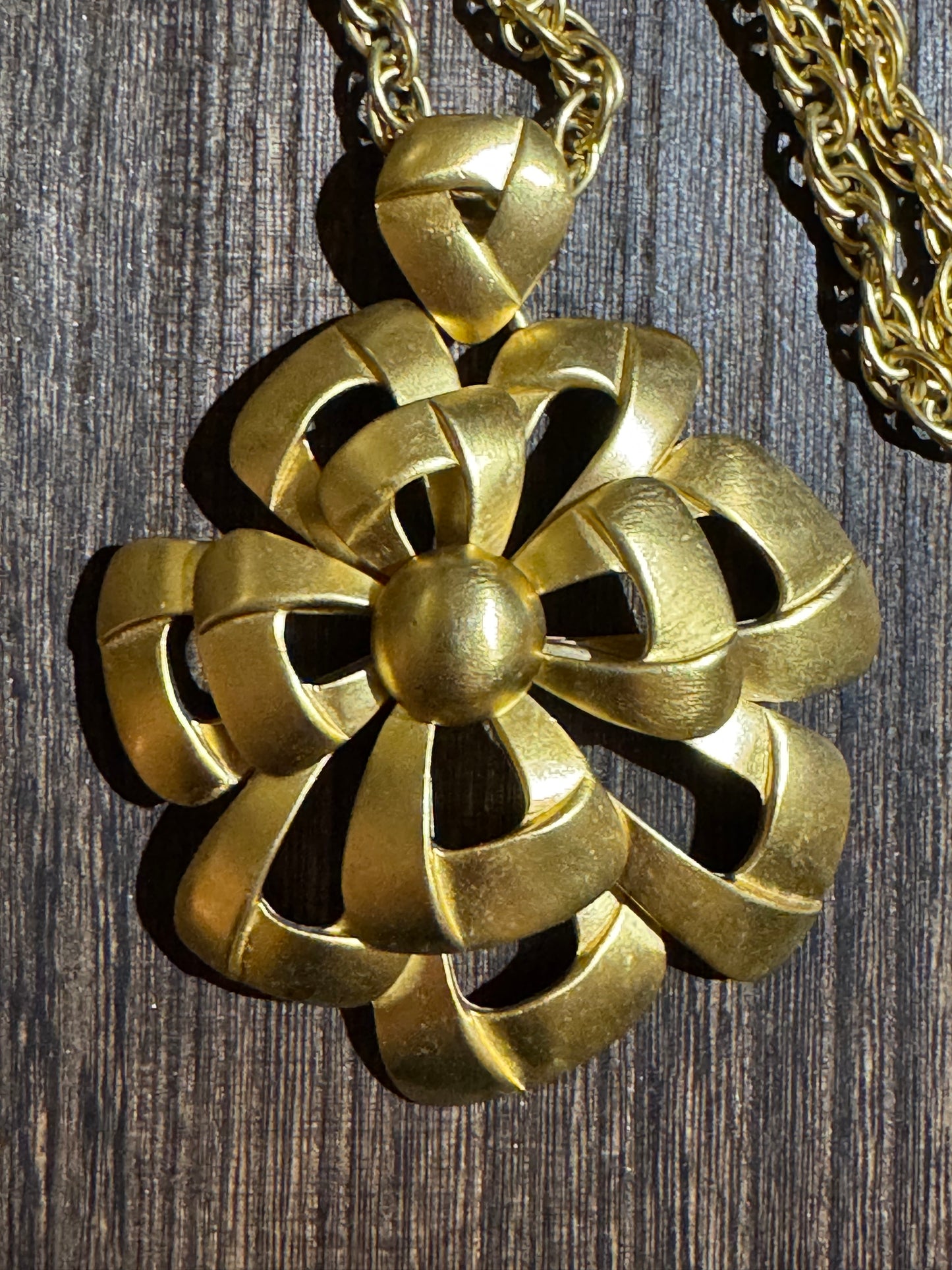 Vintage 1960s Signed Crown Trifari Satin-Gilt Mod Flower Pendant Necklace - Collector's Item