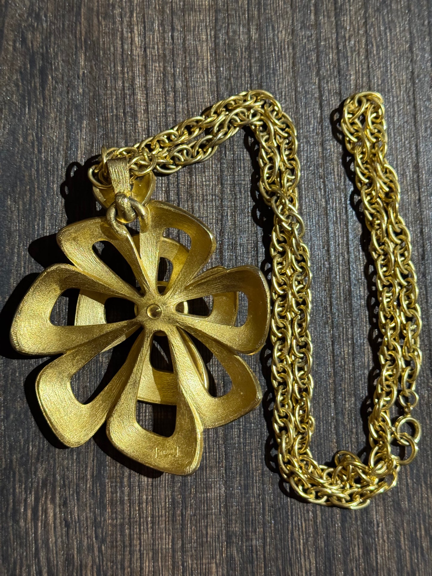 Vintage 1960s Signed Crown Trifari Satin-Gilt Mod Flower Pendant Necklace - Collector's Item