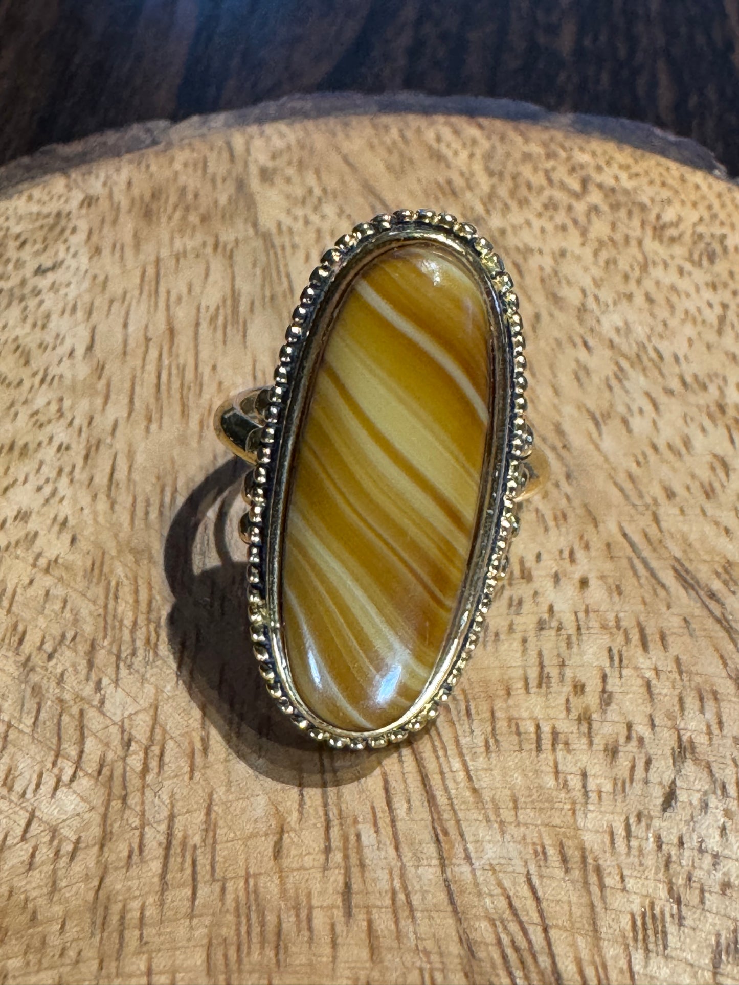 1970s bohemian glamour with this gorgeous vintage Avon statement ring