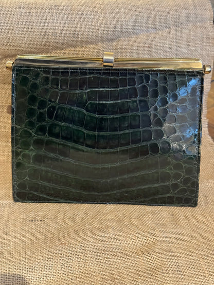 Vintage 1950s–1960s Green Crocodile/Alligator Skin Clutch — Gold-Tone Frame Evening Bag
