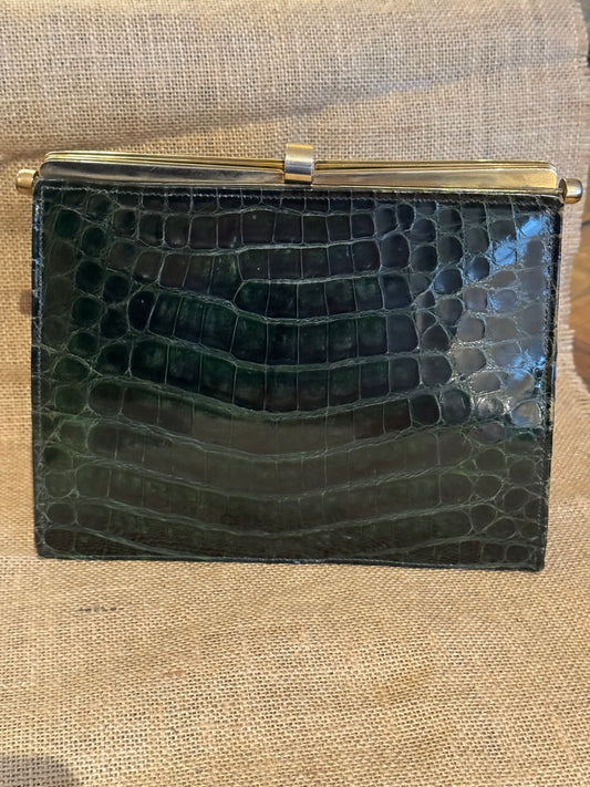 Vintage 1950s–1960s Green Crocodile/Alligator Skin Clutch — Gold-Tone Frame Evening Bag