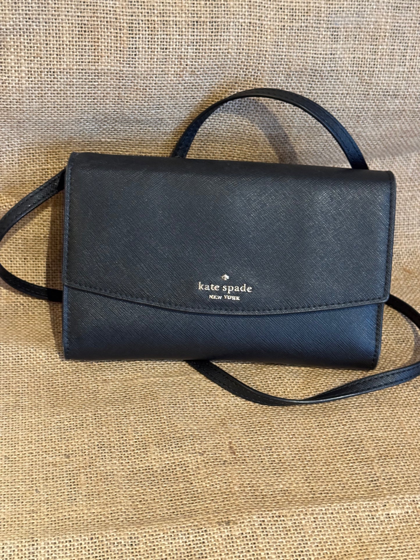 Kate Spade New York Laurel Way Winni Crossbody — Black Saffiano Leather with Gold-Tone Hardware