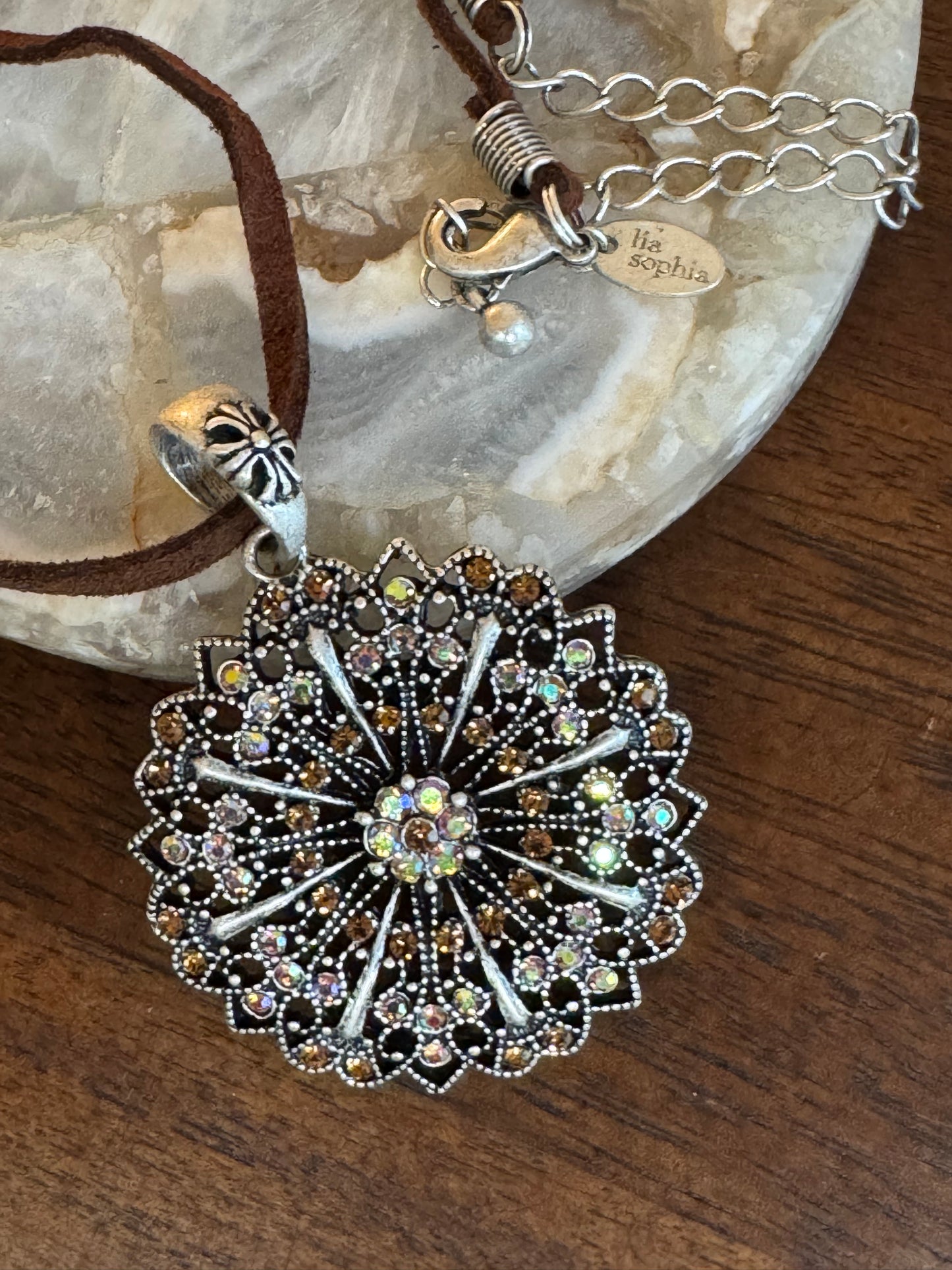 Vintage Signed Lia Sophia Medallion Pendant Necklace – Brown Suede Cord