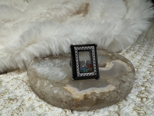Vintage-Inspired Shaker Locket Ring - Size 8