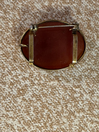 Vintage Garnet or Carnelian Cabochon Brooch / Pendant