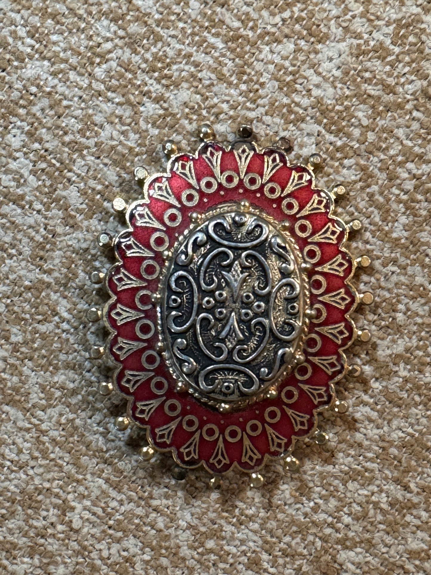 ✨ Vintage Red & Gold Enamel Filigree Brooch or Pendant✨