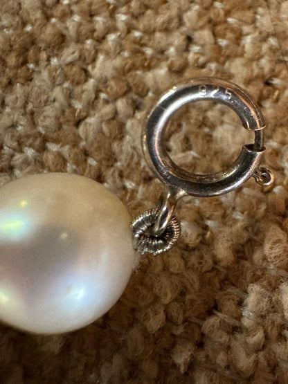 Exquisite Vintage Strand of Freshwater Cultured Pearls featuring a Sterling Silver (marked 925) Clasp