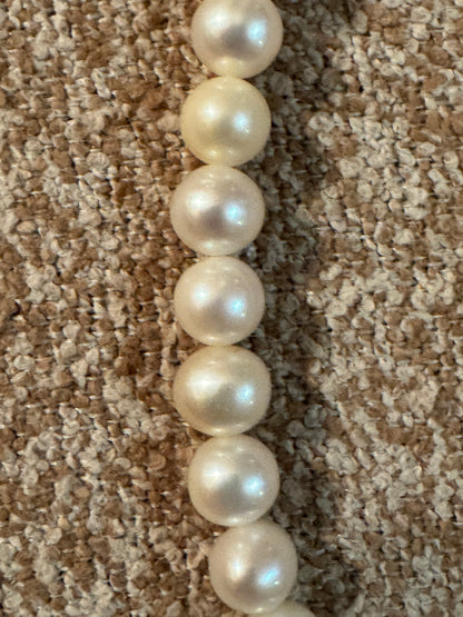 Exquisite Vintage Strand of Freshwater Cultured Pearls featuring a Sterling Silver (marked 925) Clasp