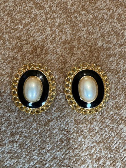 Vintage Signed Marvella Black Enamel & Faux Pearl Pierced Post Earrings