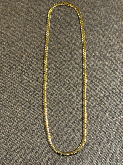 Vintage Signed Monet Gold-Tone Lay-Flat Chain Necklace – 28”