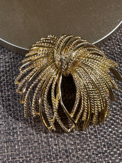 Vintage Monet “Mirador” Fireworks Brooch | 1967 Modernist Gold-Tone Pin
