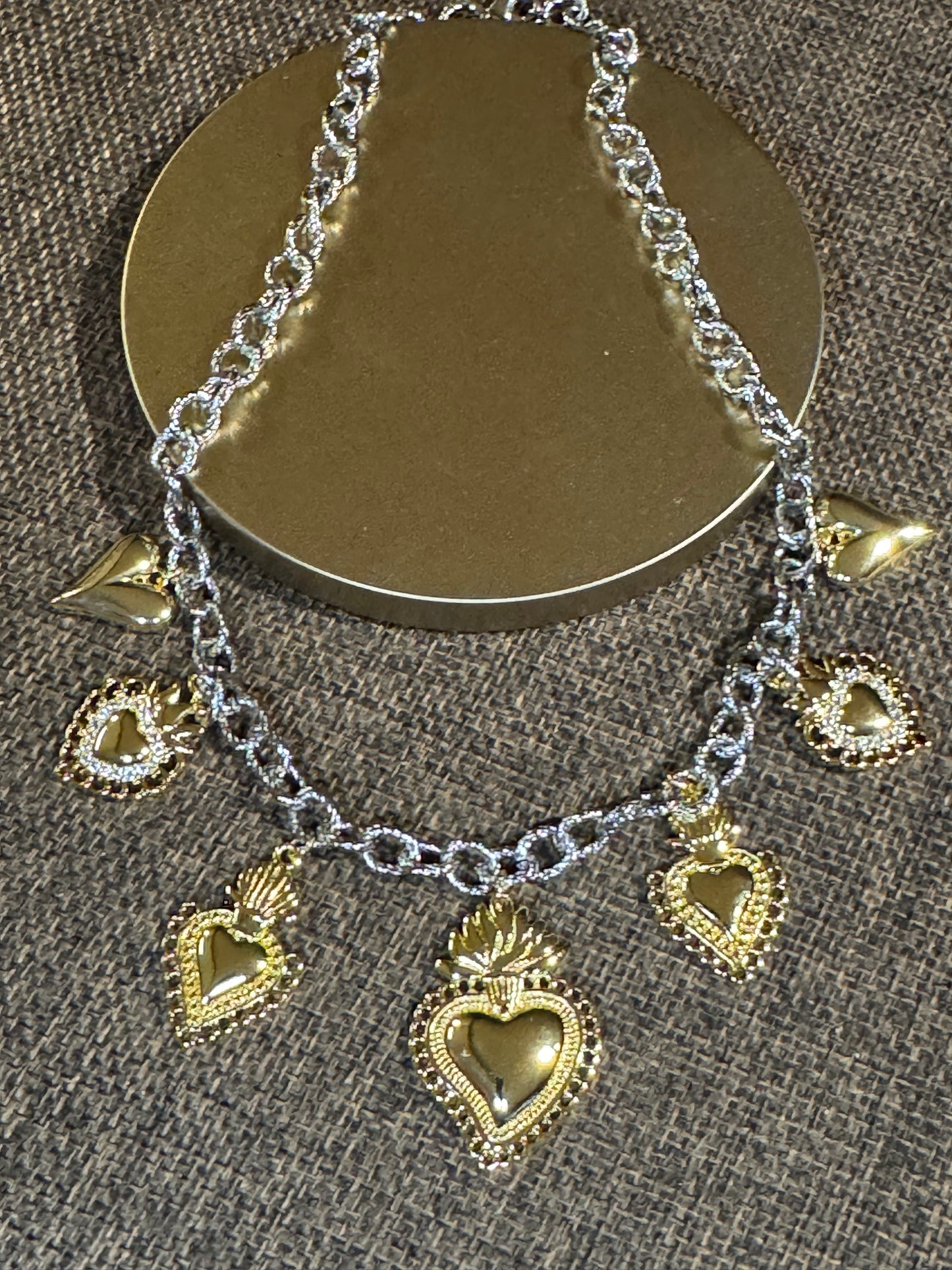 Elizabeth Mixed-Metal Heart Charm Necklace | Statement Chain