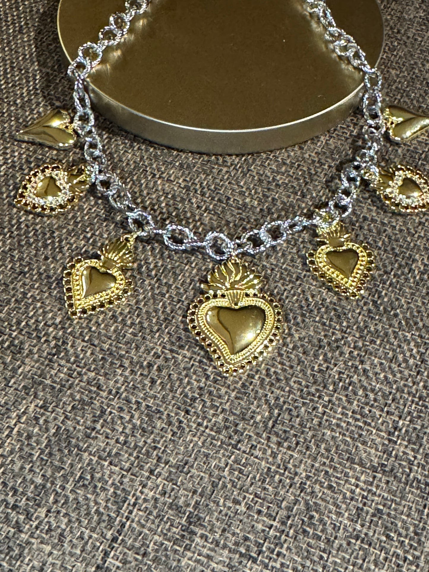 Elizabeth Mixed-Metal Heart Charm Necklace | Statement Chain
