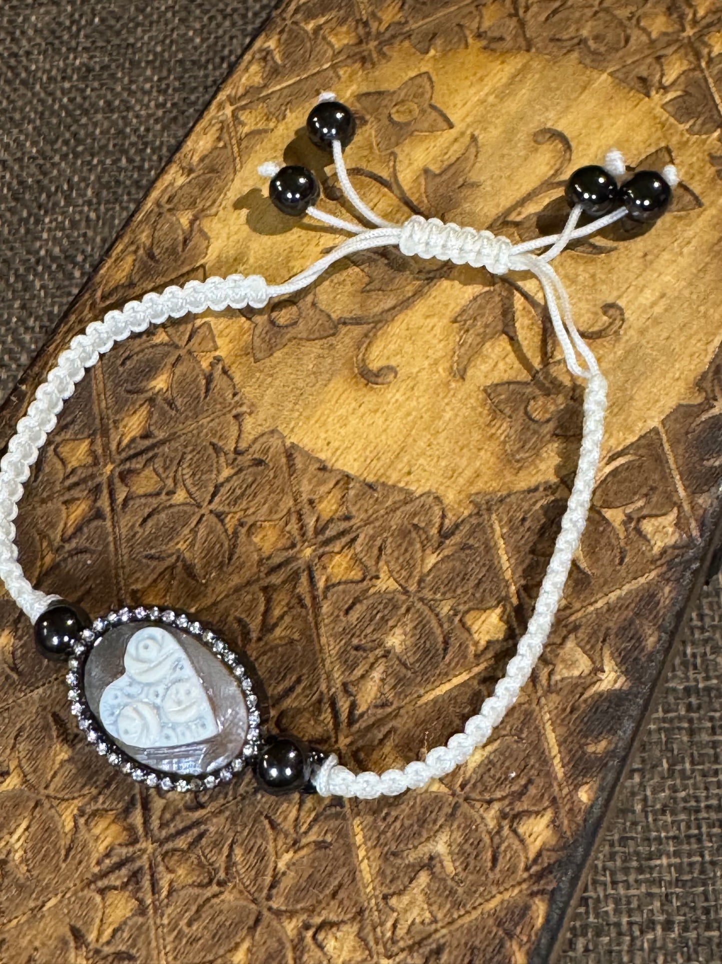 Amedeo Heart Cameo Macramé Bracelet | Hand-Carved Sardonyx & Pink Crystal Accents