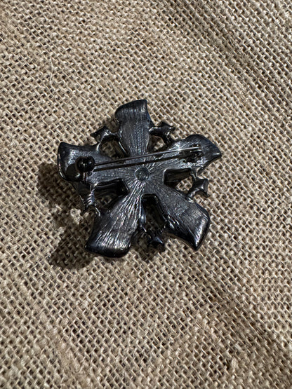 Vintage Liz & Co Black Rhinestone Flower Brooch