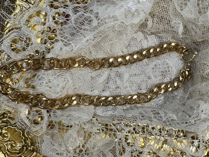Vintage Gold-Tone Curb Link Chain Necklace – 16 Inch