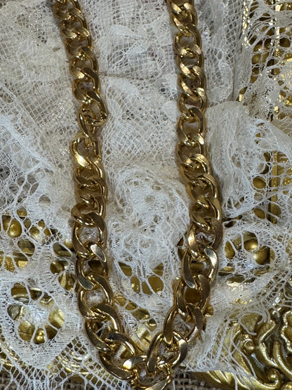 Vintage Gold-Tone Curb Link Chain Necklace – 16 Inch