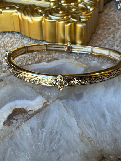 Vintage Ornate Gold-Tone Stretch Bangle Bracelet