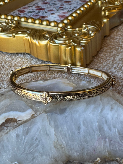 Vintage Ornate Gold-Tone Stretch Bangle Bracelet