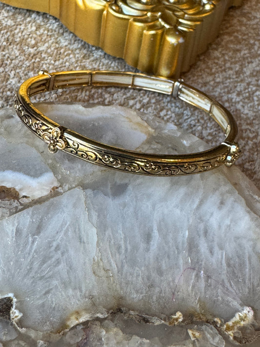 Vintage Ornate Gold-Tone Stretch Bangle Bracelet
